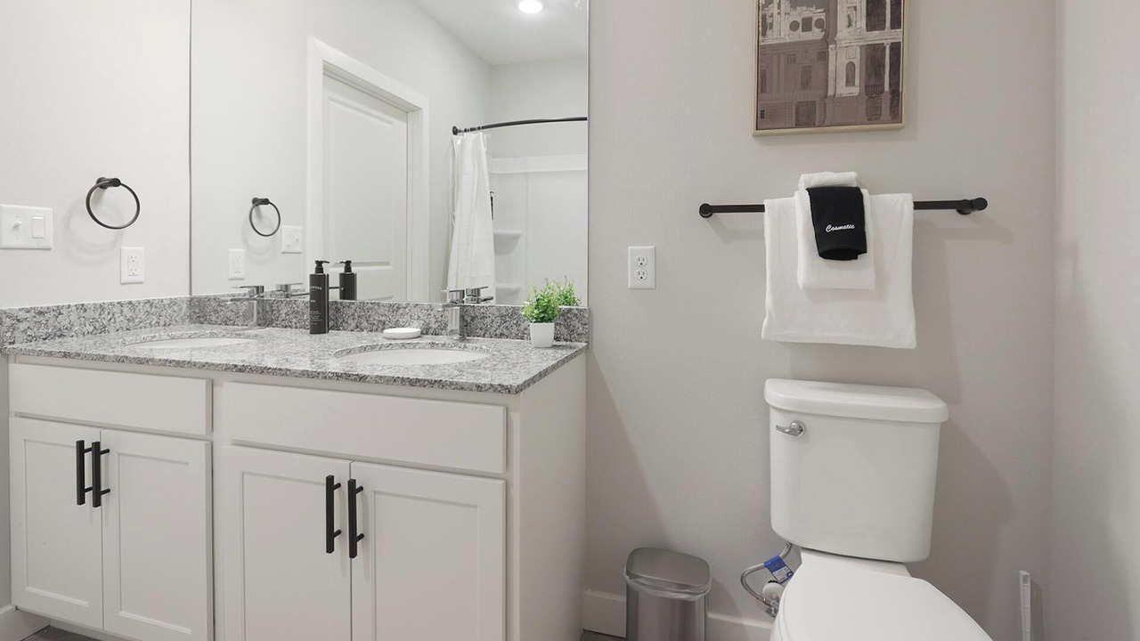 Photo of Bathroom in Beaufort