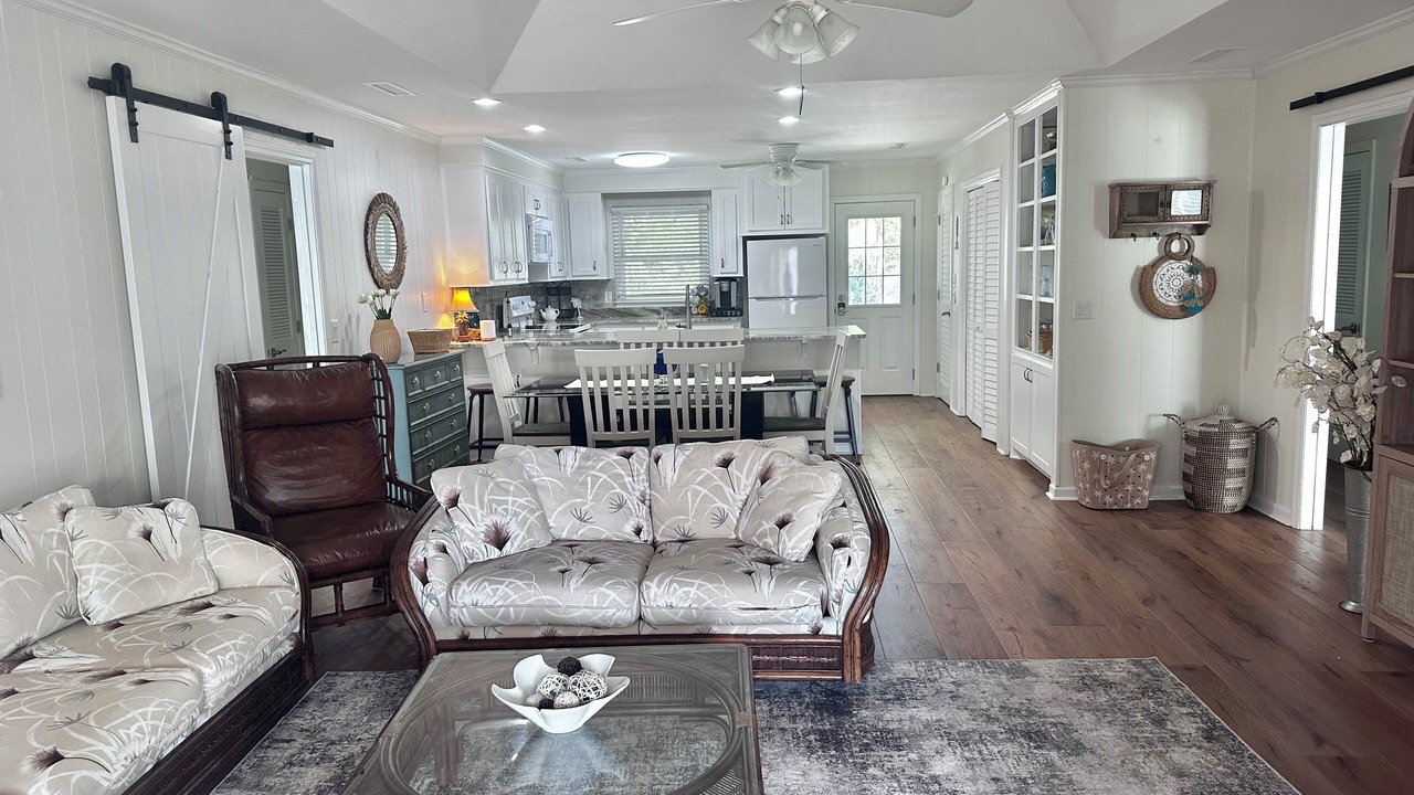 Photo of Livingroom in Edisto Island