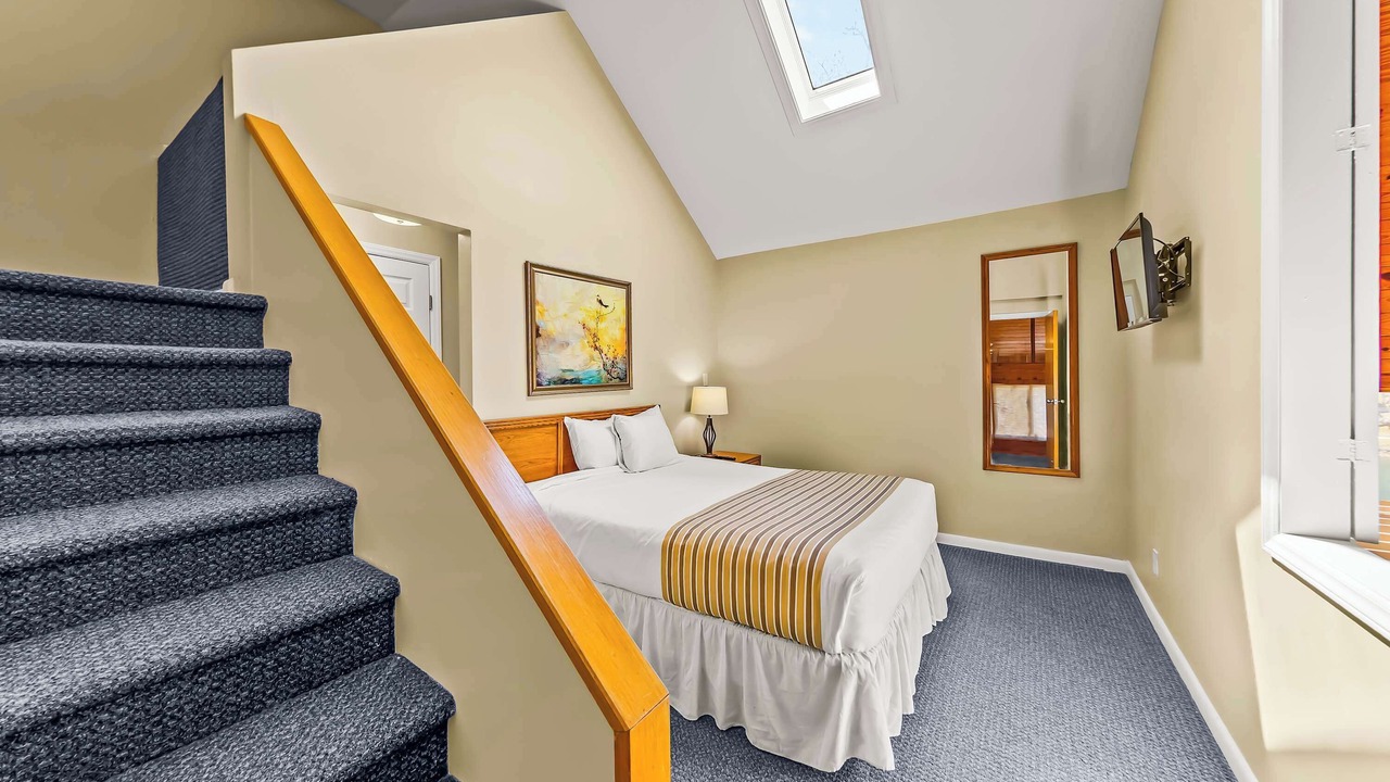 Photo of Bedroom in Fairfield Harbour
