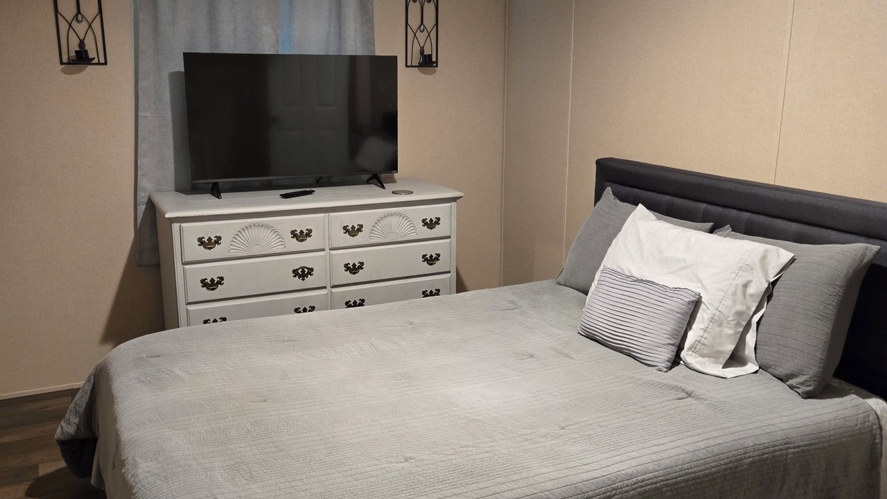 Photo of Bedroom in Gantt