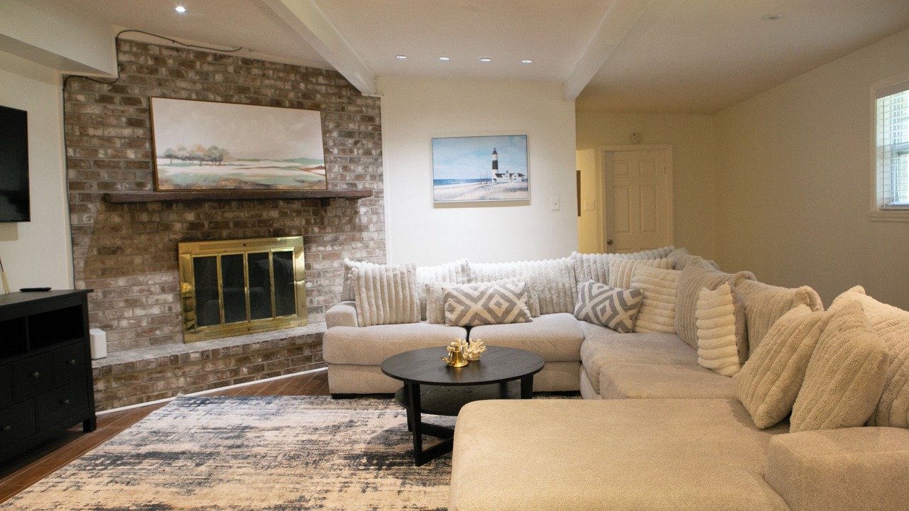 Photo of Livingroom in Thunderbolt