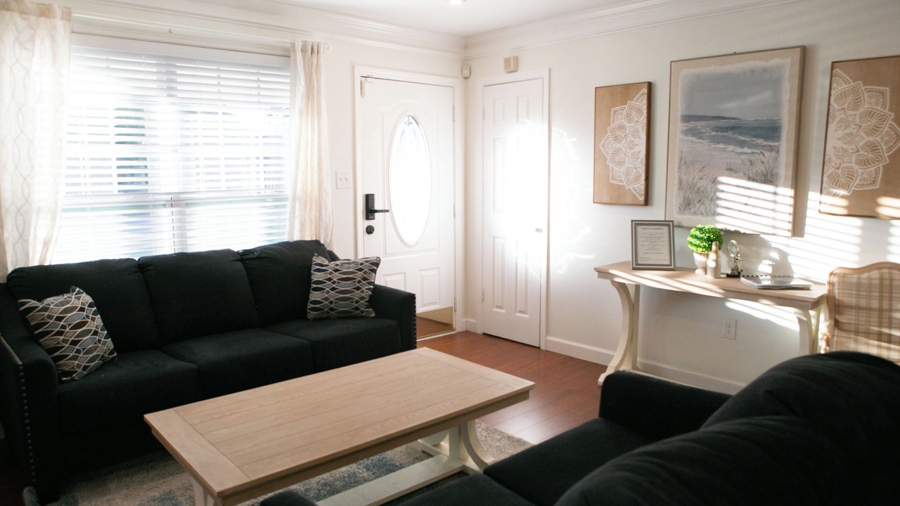Photo of Livingroom in Thunderbolt