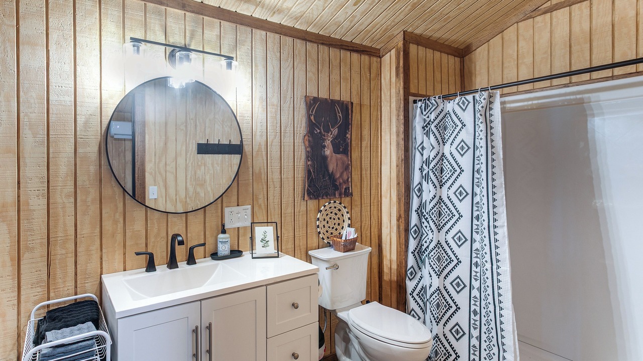 Photo of Bathroom in Brookfield