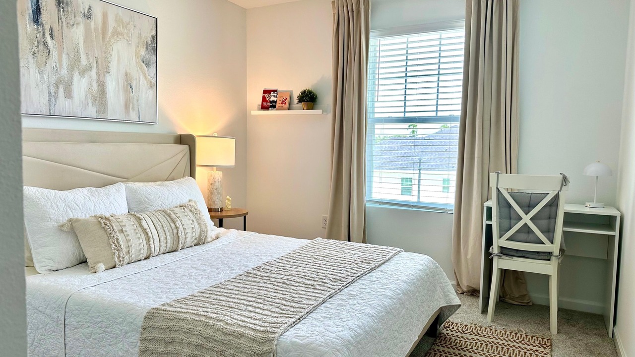 Photo of Bedroom in Orlando