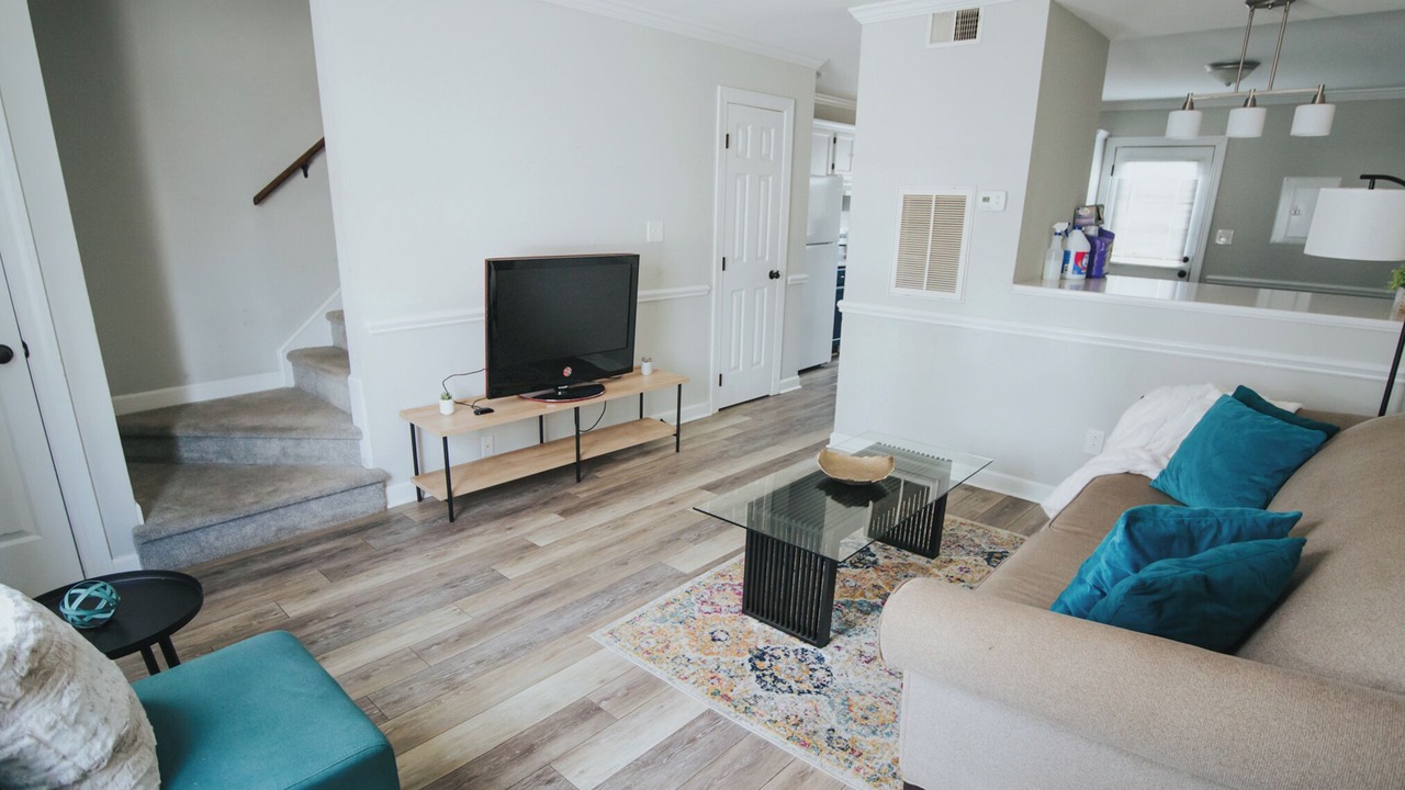 Photo of Livingroom in Downtown