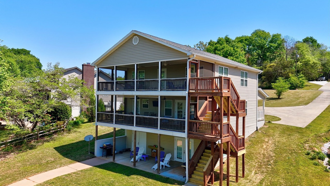 Photo of Outdoor in Anderson