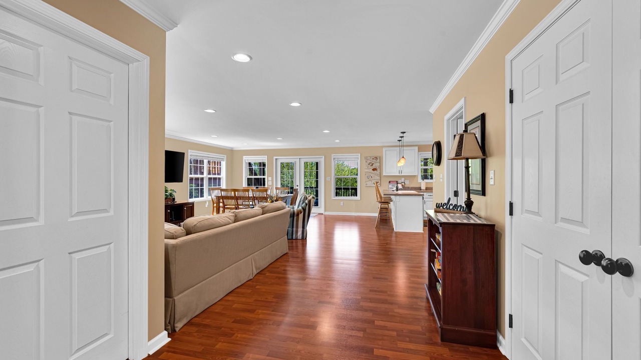 Photo of Livingroom in Anderson