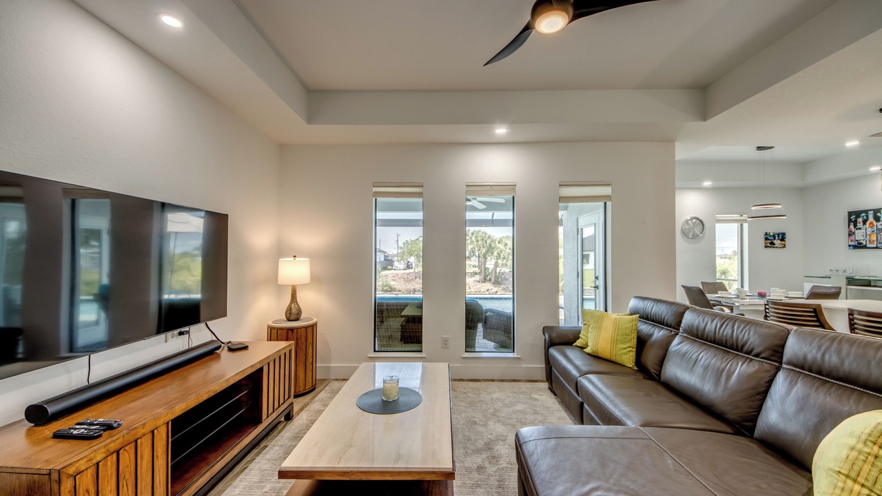 Photo of Livingroom in Mariner