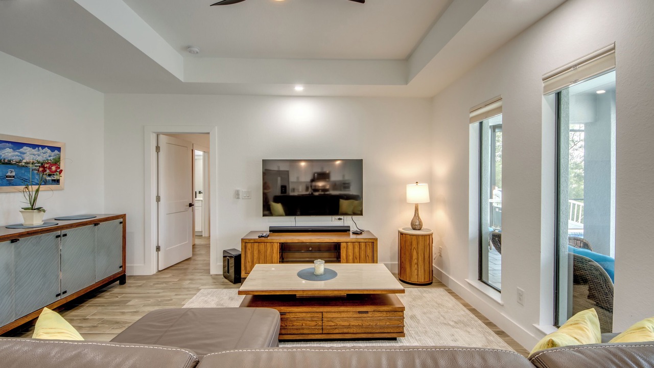 Photo of Livingroom in Mariner