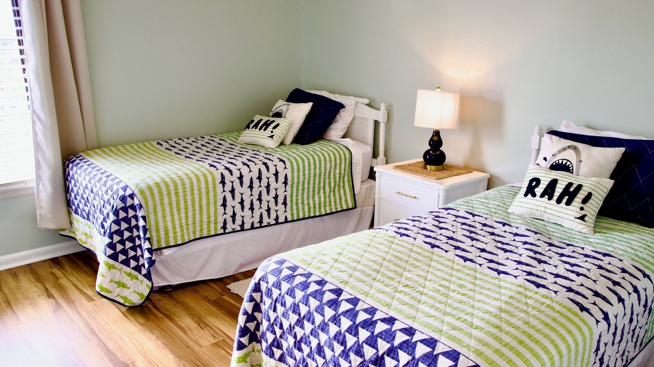 Photo of Bedroom in Oceanmarsh Subdivision