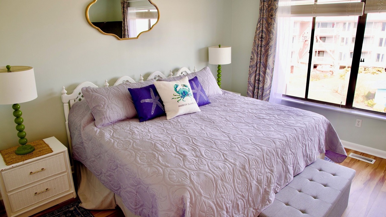 Photo of Bedroom in Oceanmarsh Subdivision