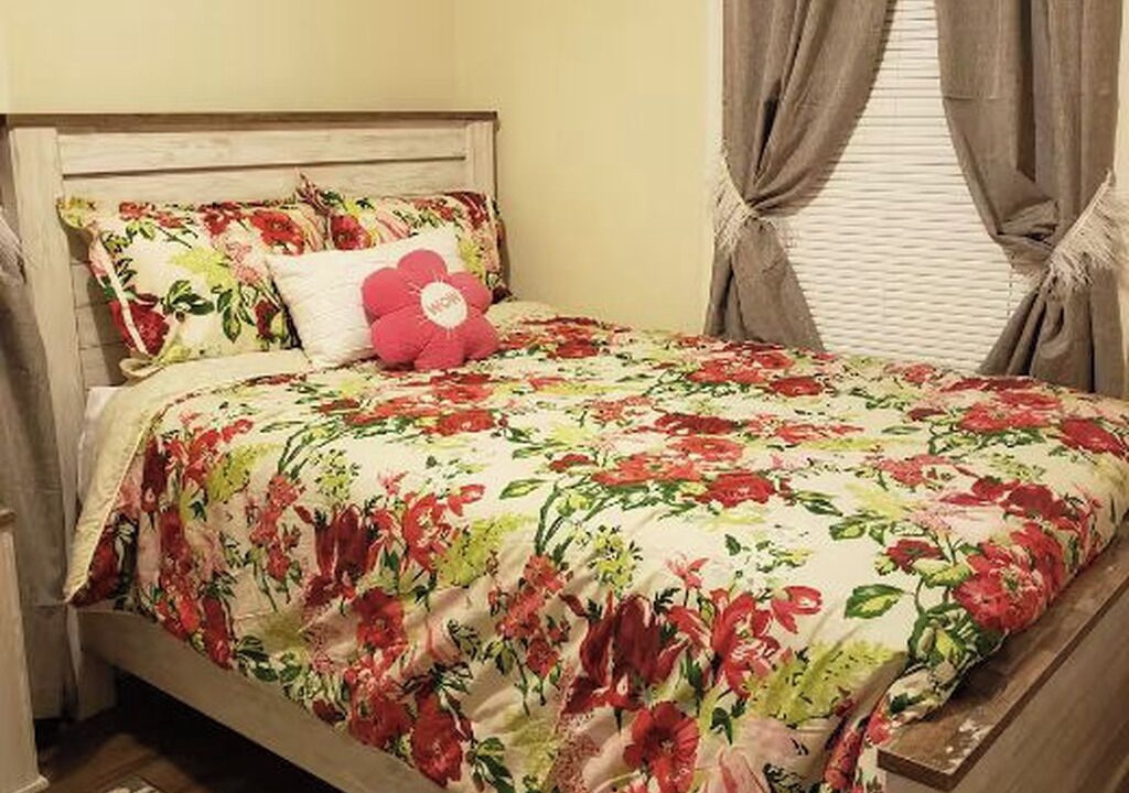 Photo of Bedroom in Hoke County