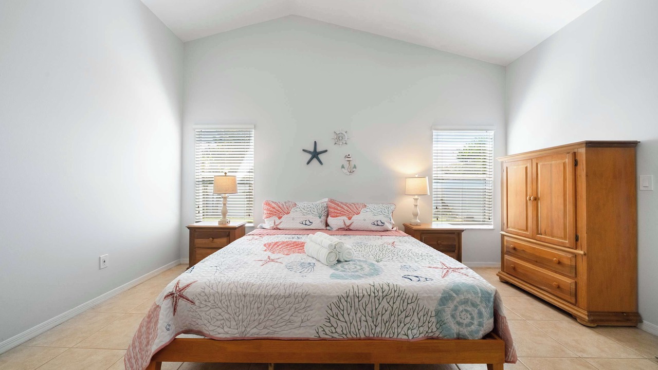 Photo of Bedroom in Sebastian Highlands