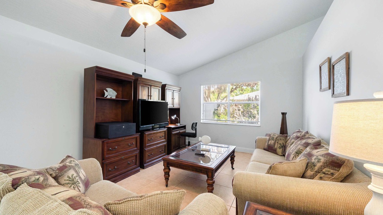 Photo of Livingroom in Sebastian Highlands