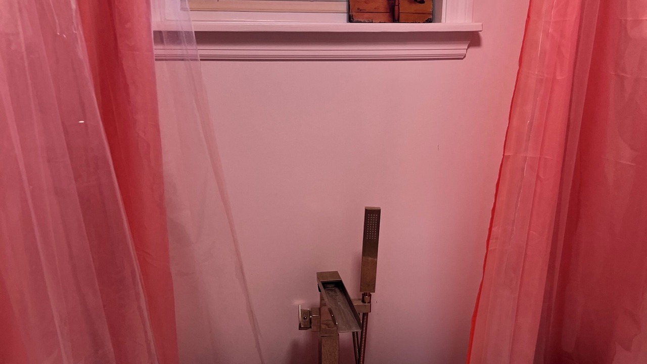 Photo of Bathroom in Midway