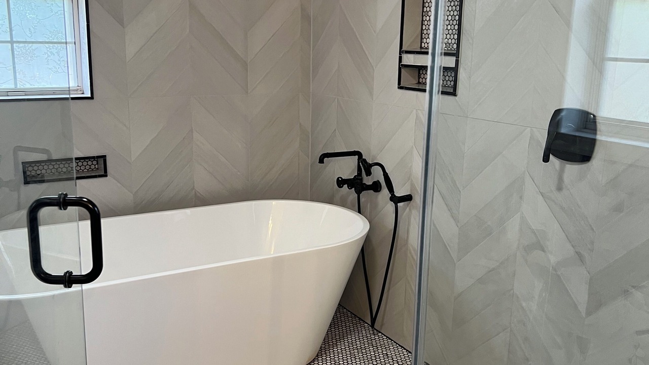 Photo of Bathroom in Midway