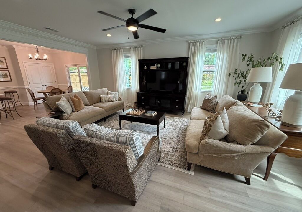 Photo of Livingroom in Pooler