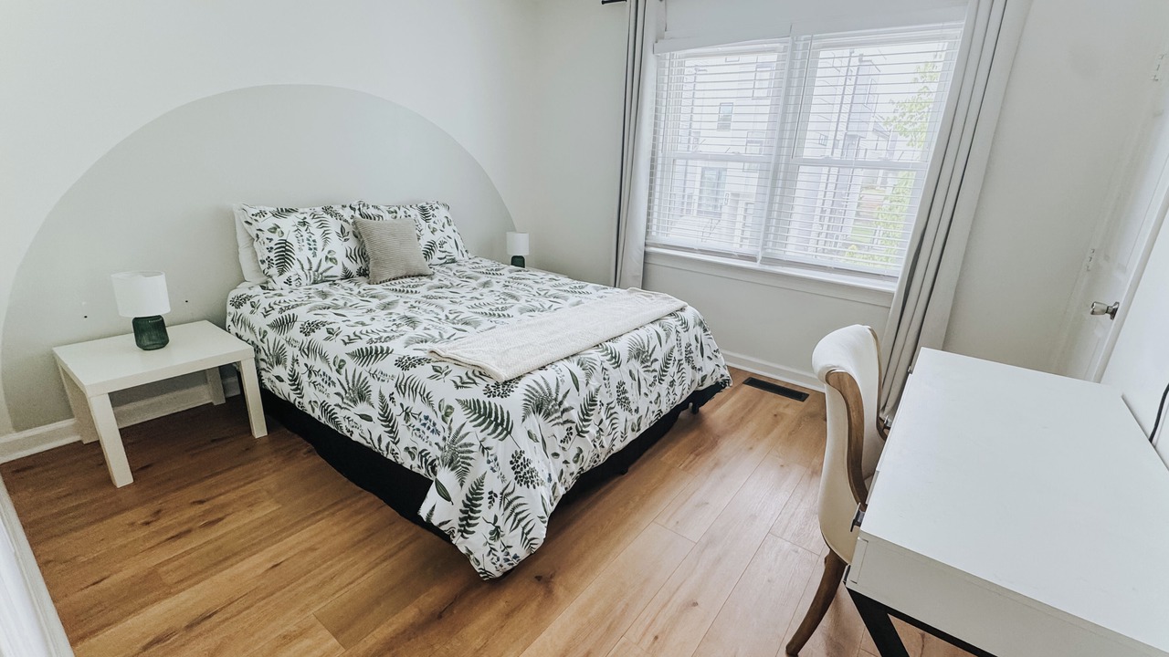 Photo of Bedroom in Downtown
