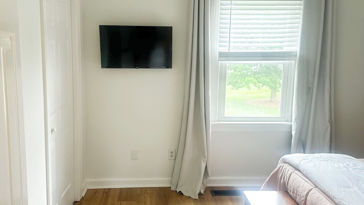 Photo of Bedroom in Downtown