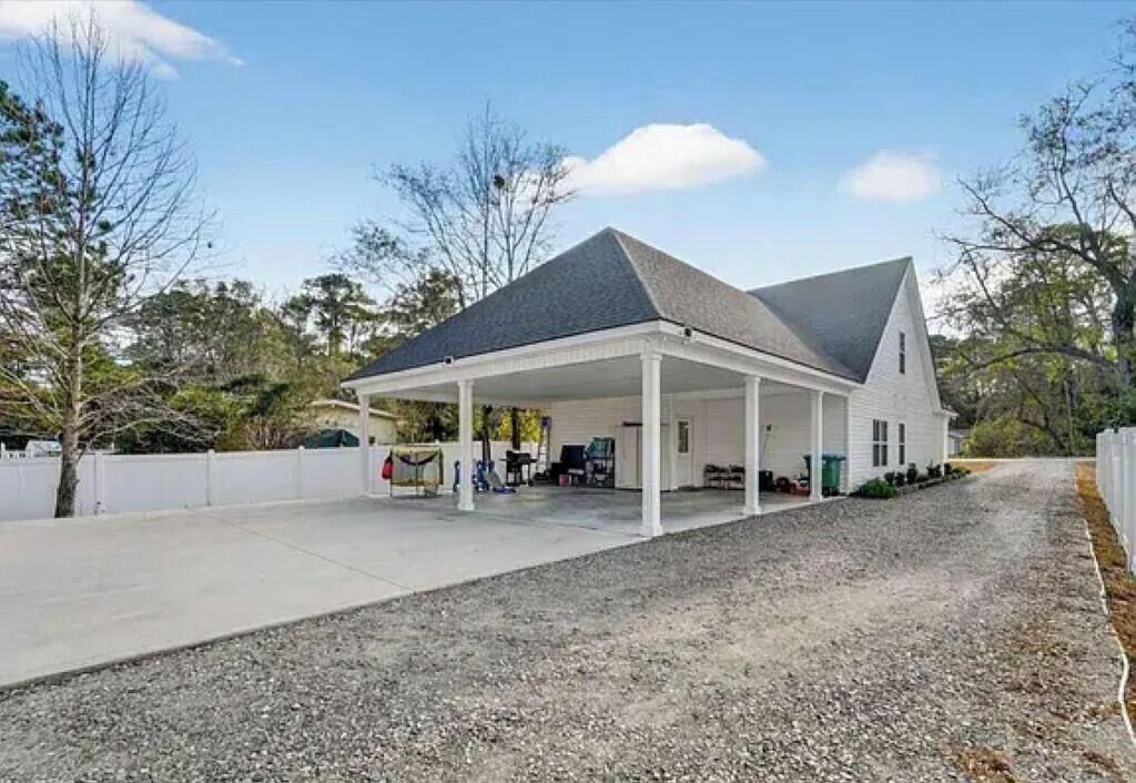 Photo of Outdoor in Springfield