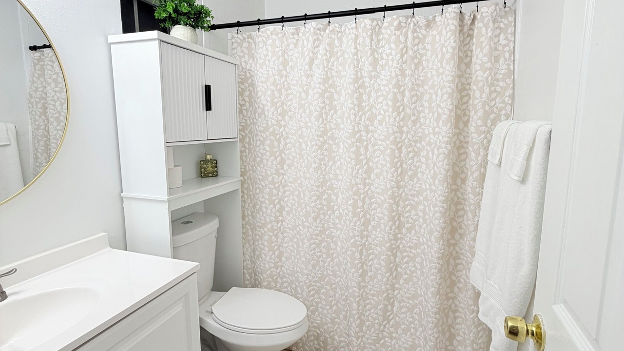 Photo of Bathroom in Bloomingdale