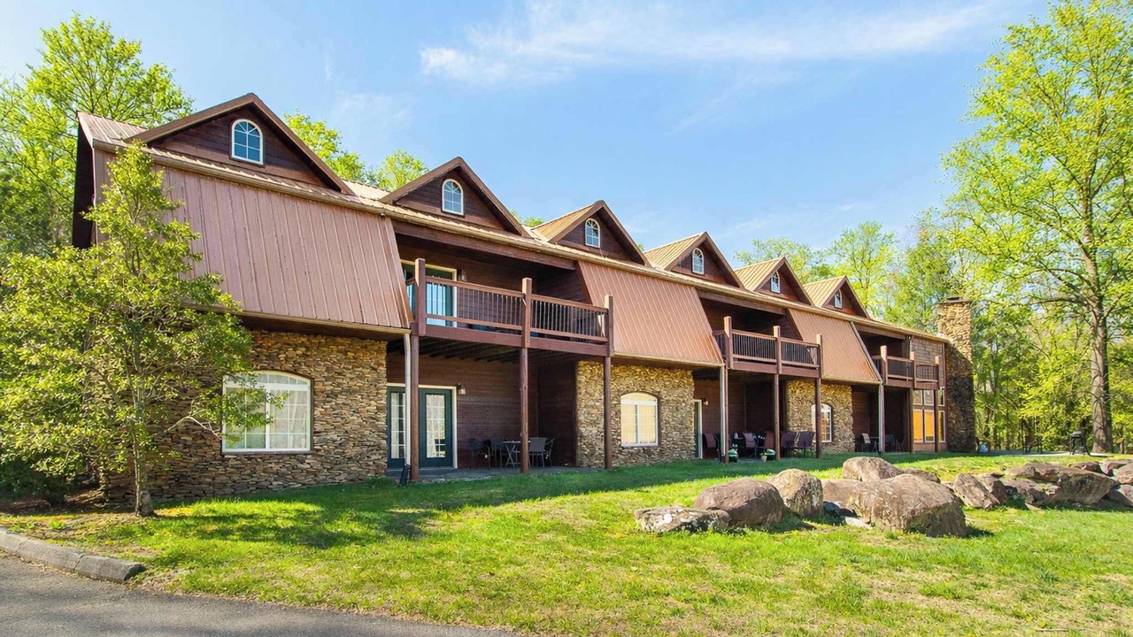 Photo of Others in White Oak Lodge
