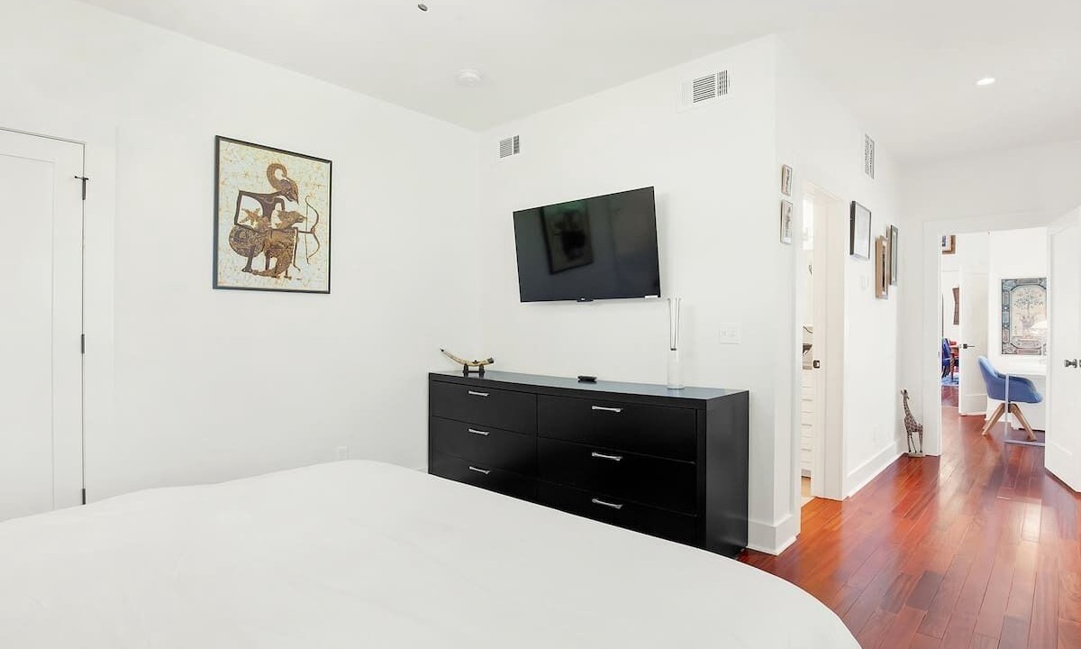 Photo of Bedroom in Thunderbolt
