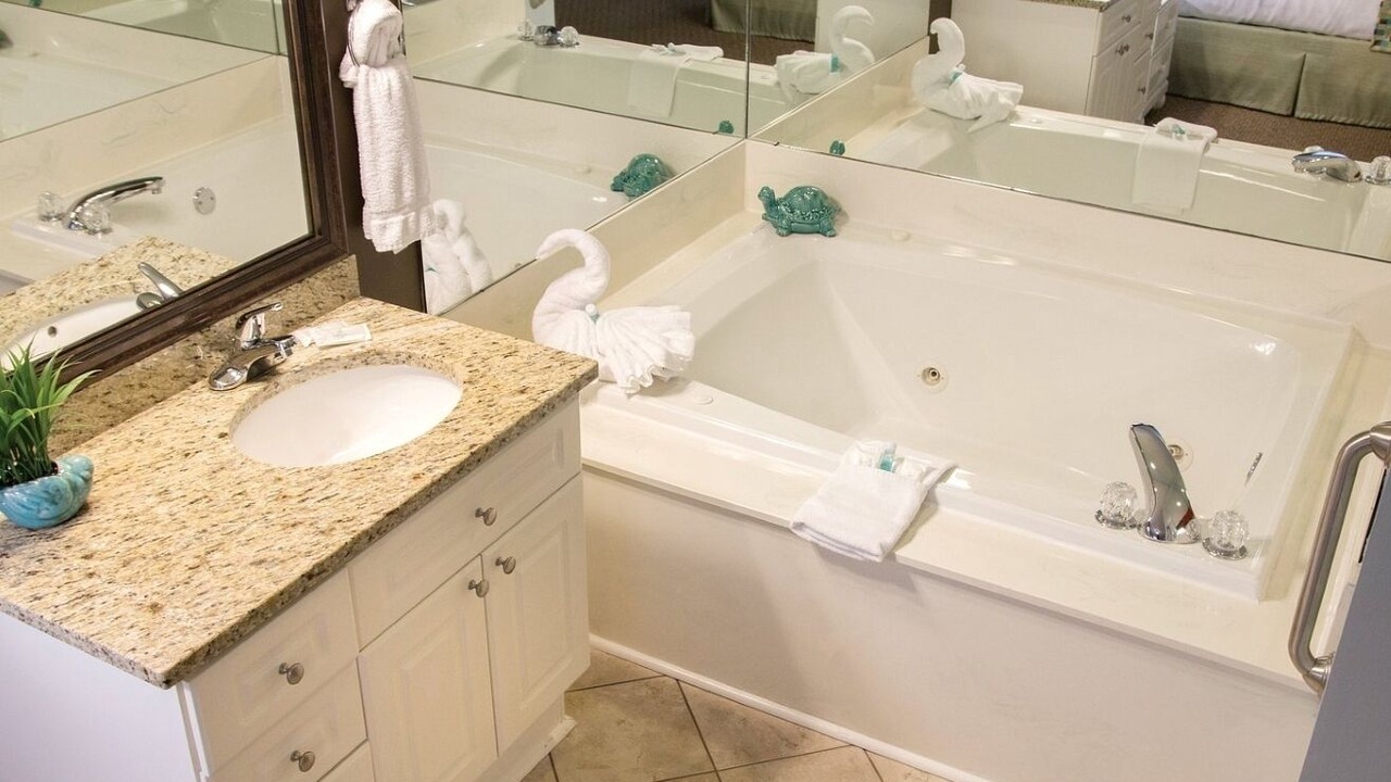 Photo of Bathroom in Surfside Beach