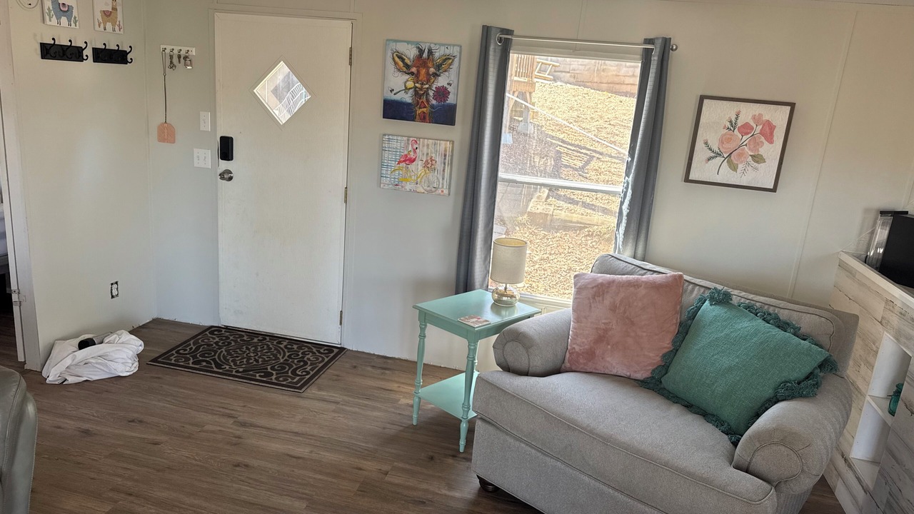 Photo of Livingroom in Anderson