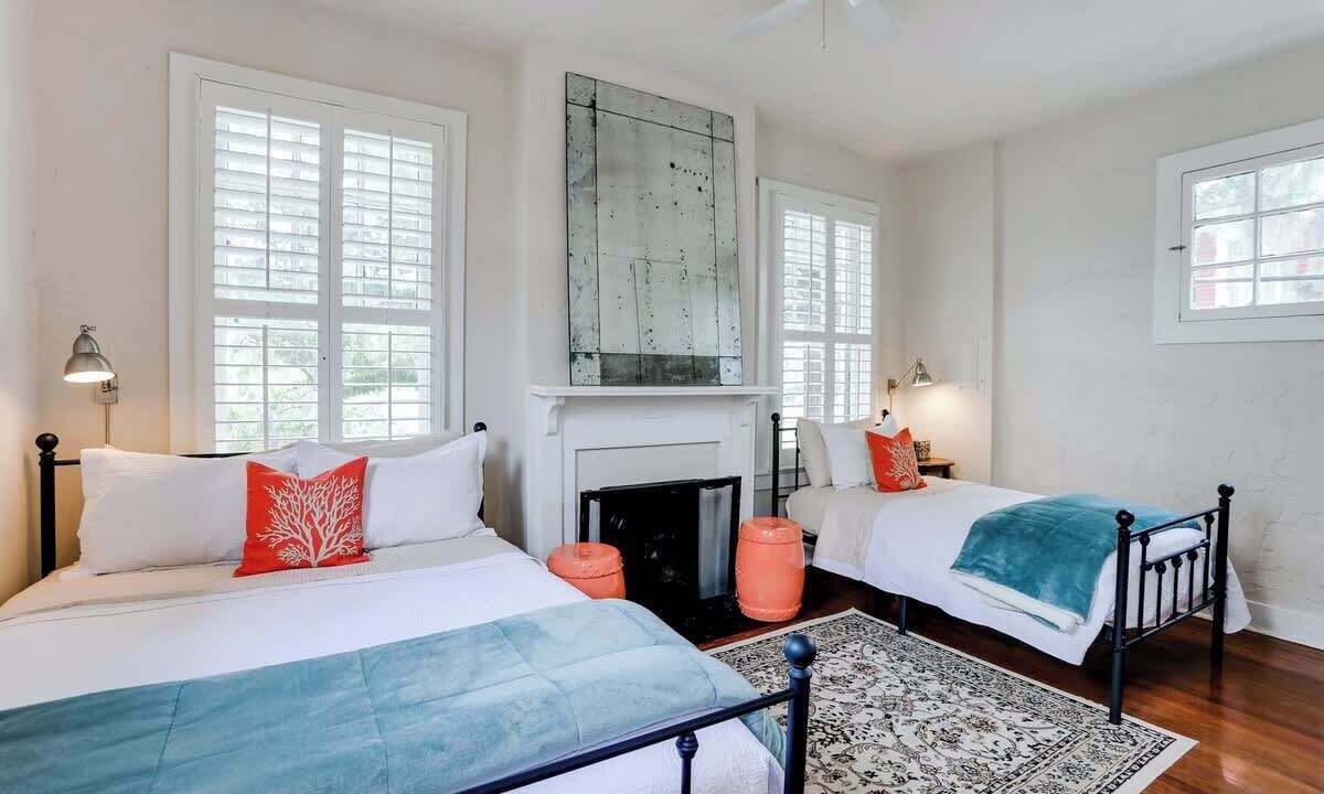 Photo of Bedroom in Savannah Victorian District