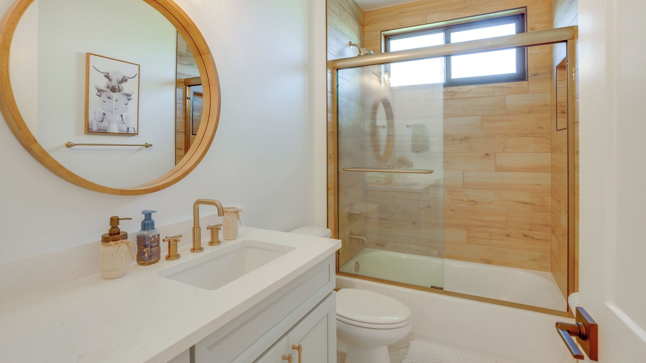 Photo of Bathroom in Placid Lakes