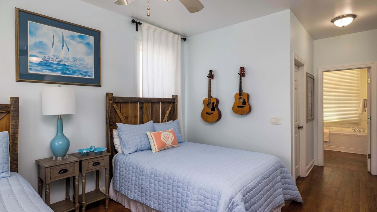 Photo of Bedroom in Oceanmarsh Subdivision