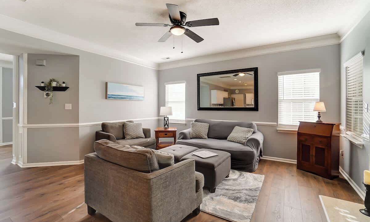 Photo of Livingroom in Mint Hill