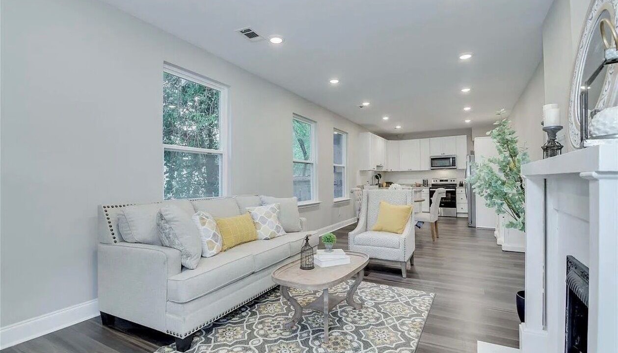 Photo of Livingroom in Olde Town Augusta