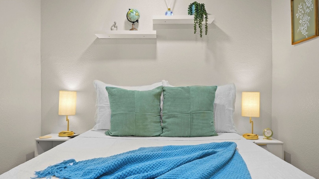 Photo of Bedroom in St. Petersburg - Clearwater