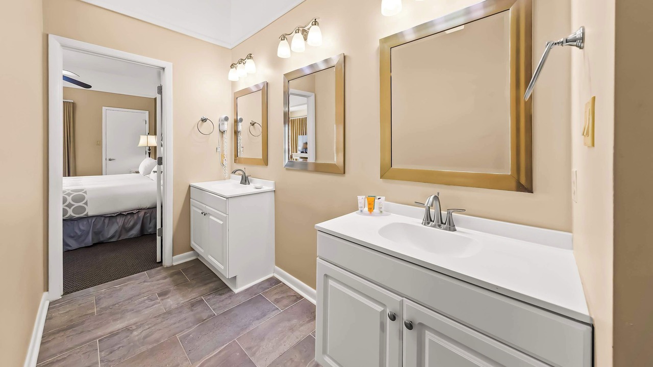 Photo of Bathroom in Fairfield Harbour