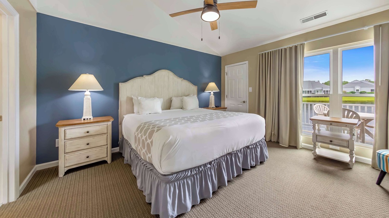 Photo of Bedroom in Fairfield Harbour