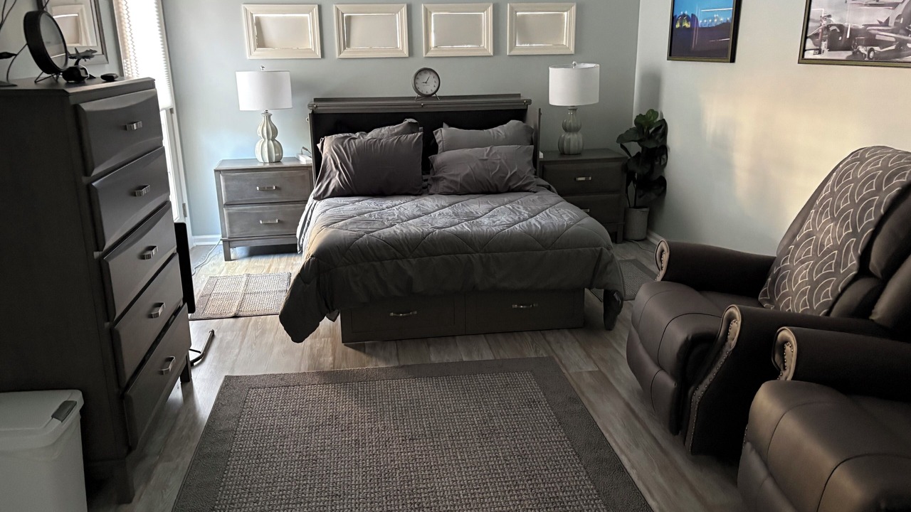 Photo of Bedroom in James City