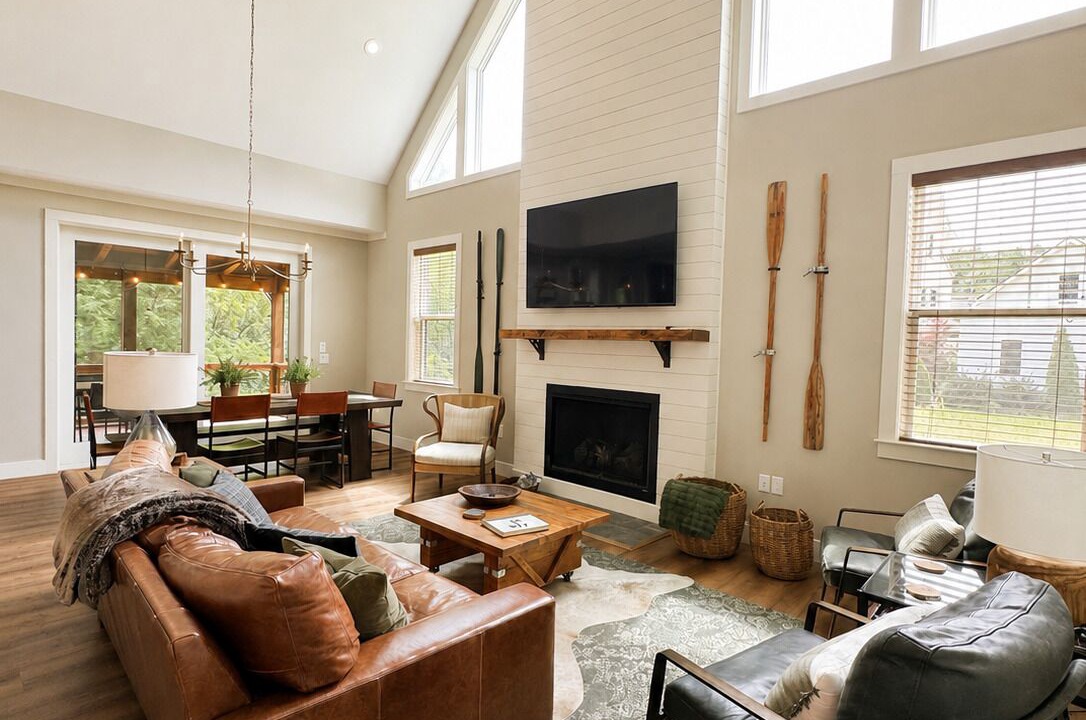 Photo of Livingroom in Cullowhee