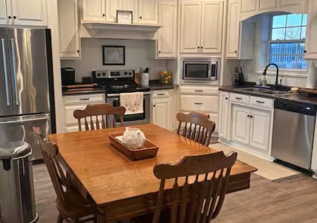 Photo of Kitchen in Hahira
