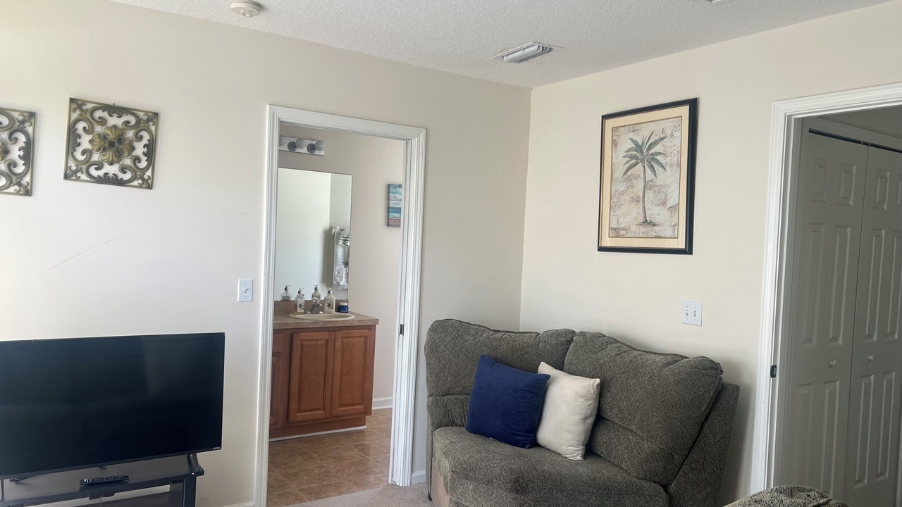 Photo of Livingroom in Yulee