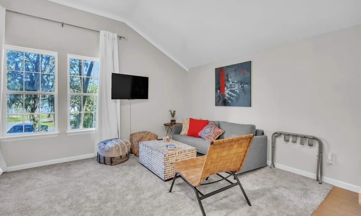 Photo of Livingroom in Savannah