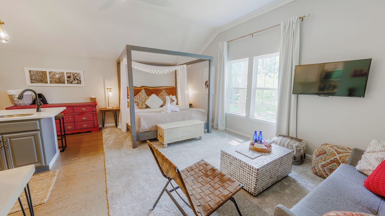 Photo of Bedroom in Savannah