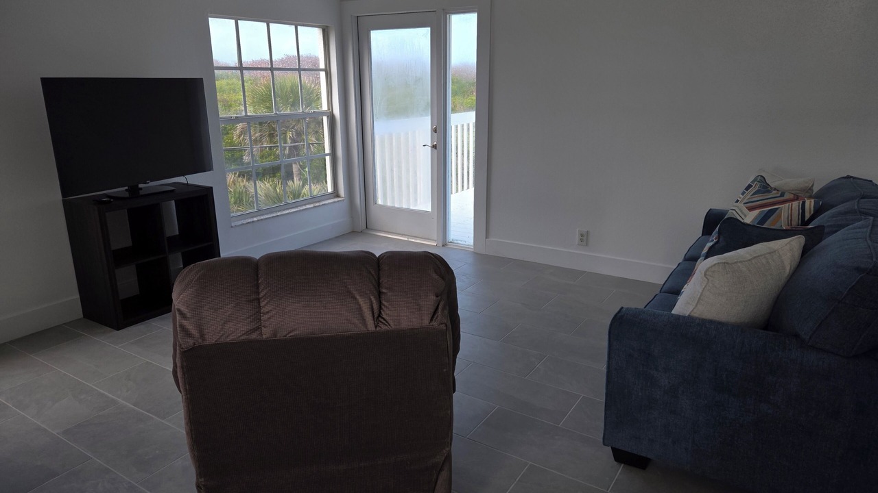 Photo of Livingroom in Melbourne Beach