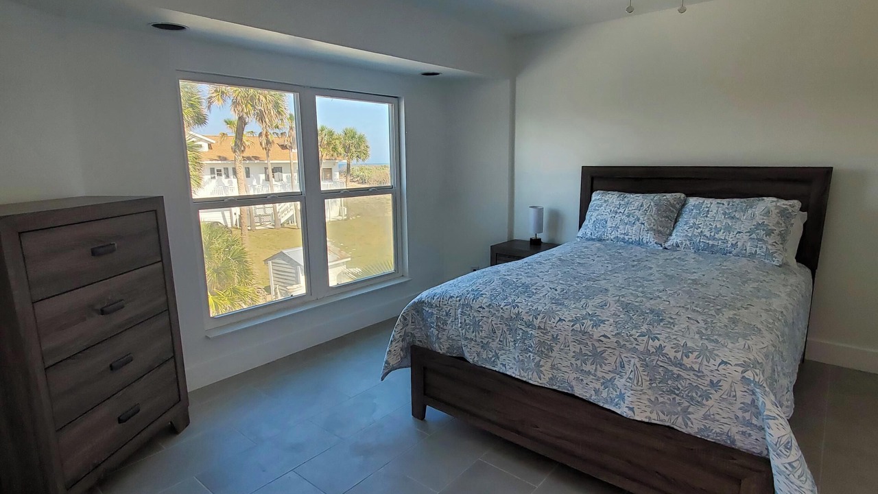 Photo of Bedroom in Melbourne Beach