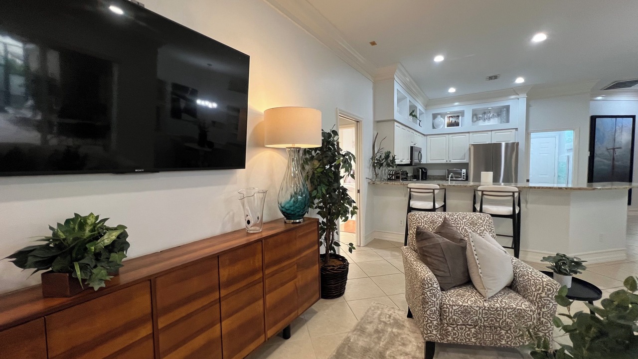 Photo of Livingroom in Lely Golf Estates