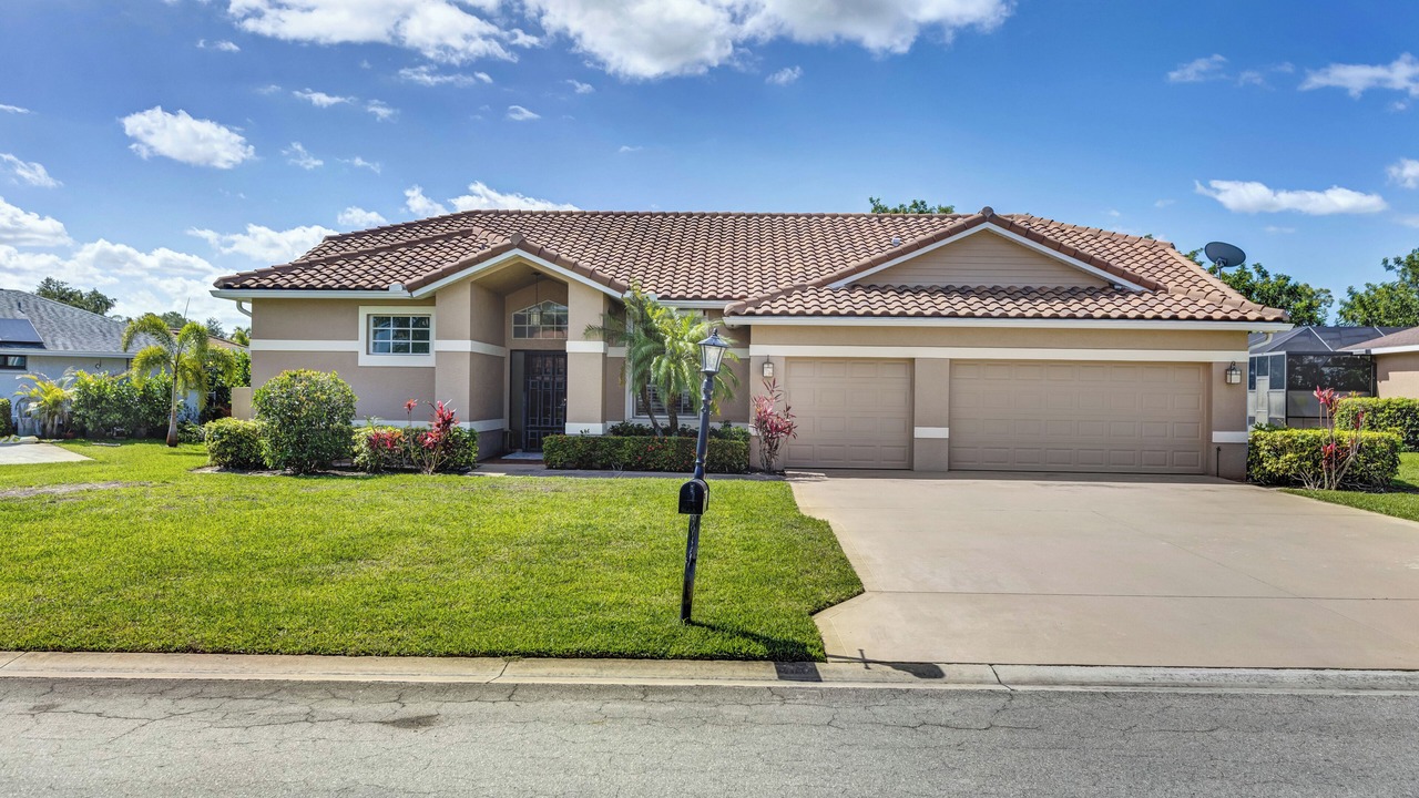 Photo of Outdoor in Lely Golf Estates