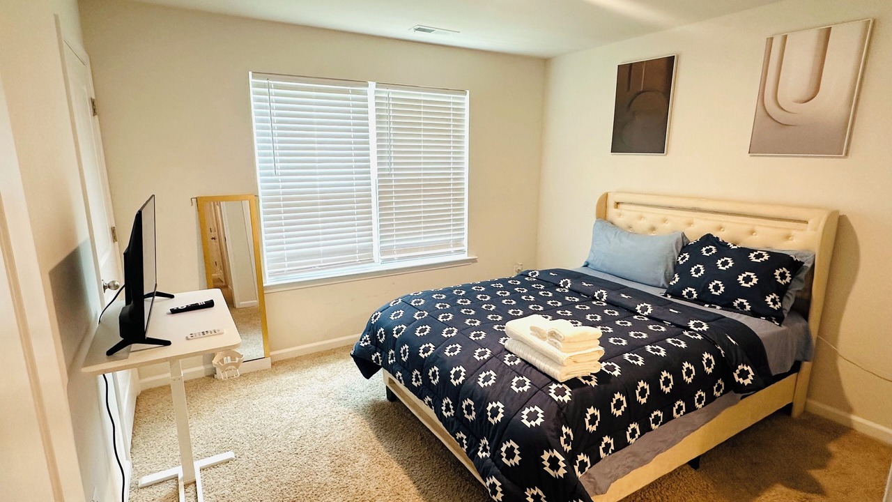 Photo of Bedroom in Northeast Raleigh