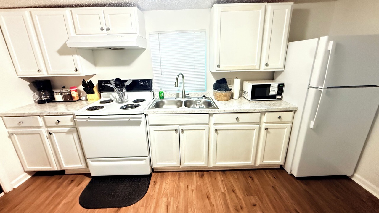 Photo of Kitchen in Midtown