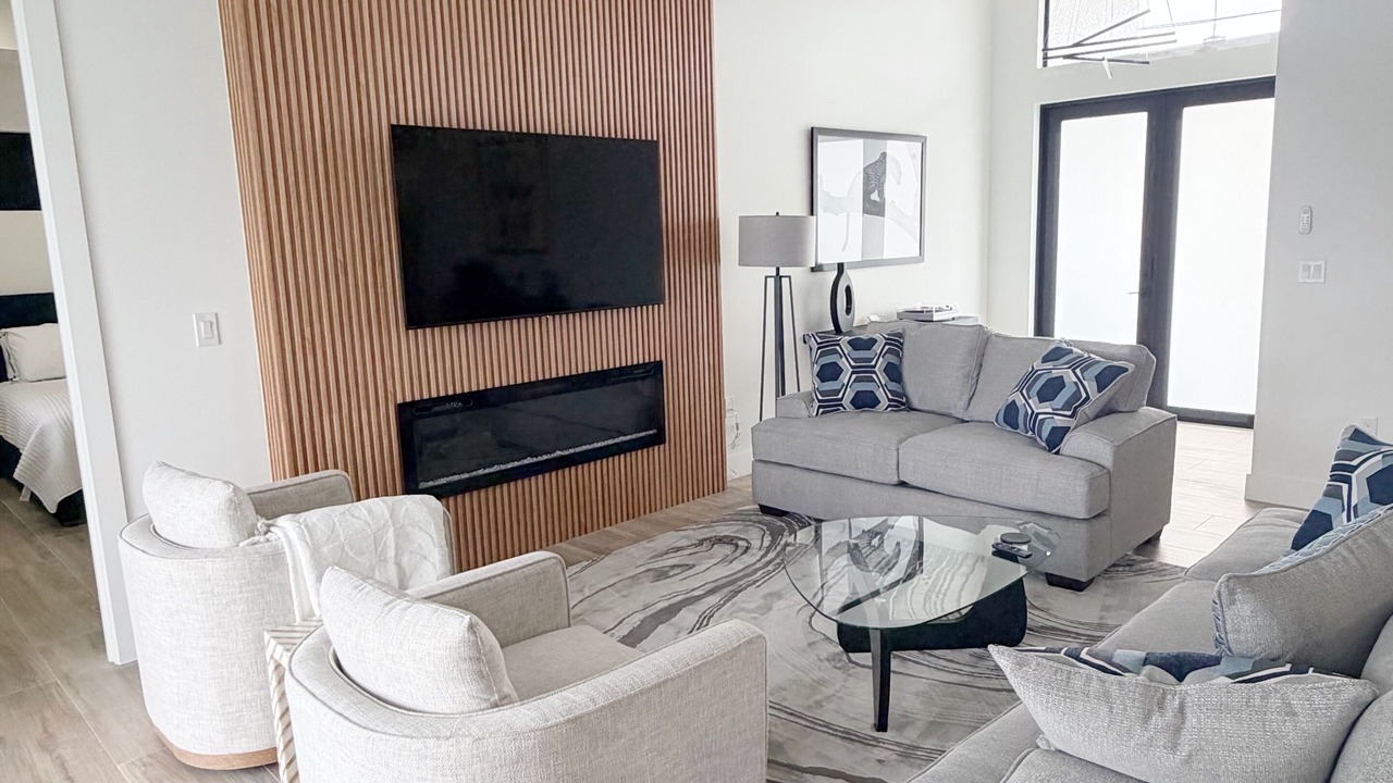 Photo of Livingroom in Trafalgar